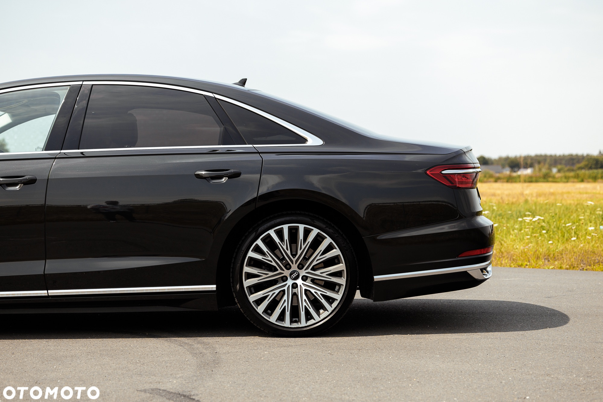 Audi A8 - 7