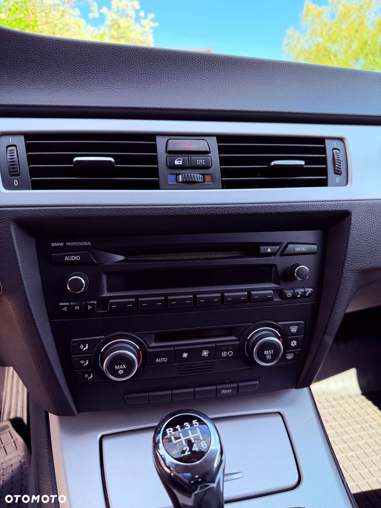 BMW Seria 3 - 24
