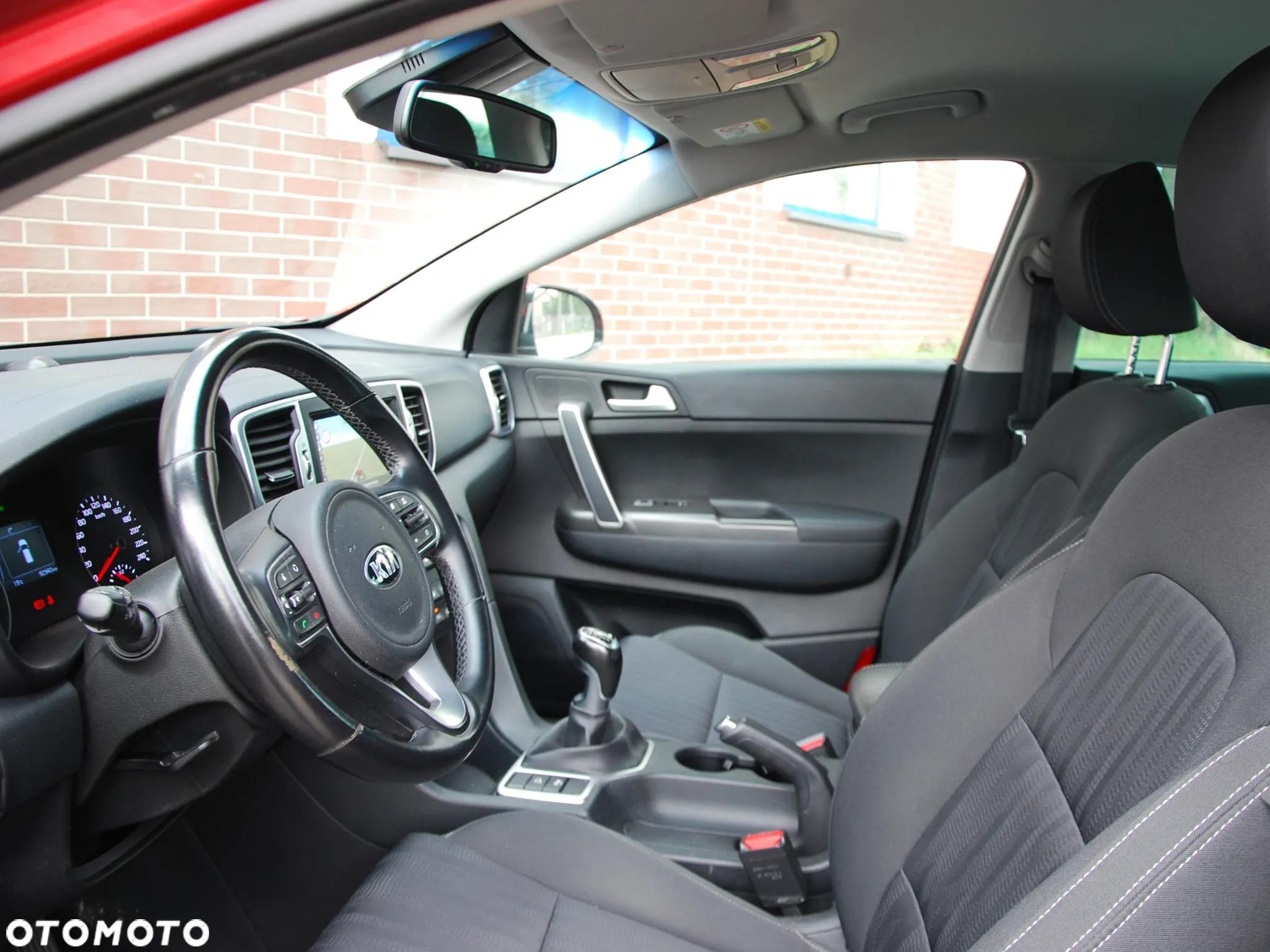 Kia Sportage 1.6 GDI L 2WD - 38