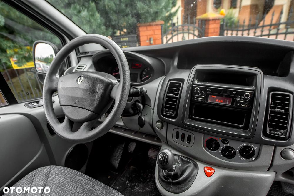 Renault Trafic - 14