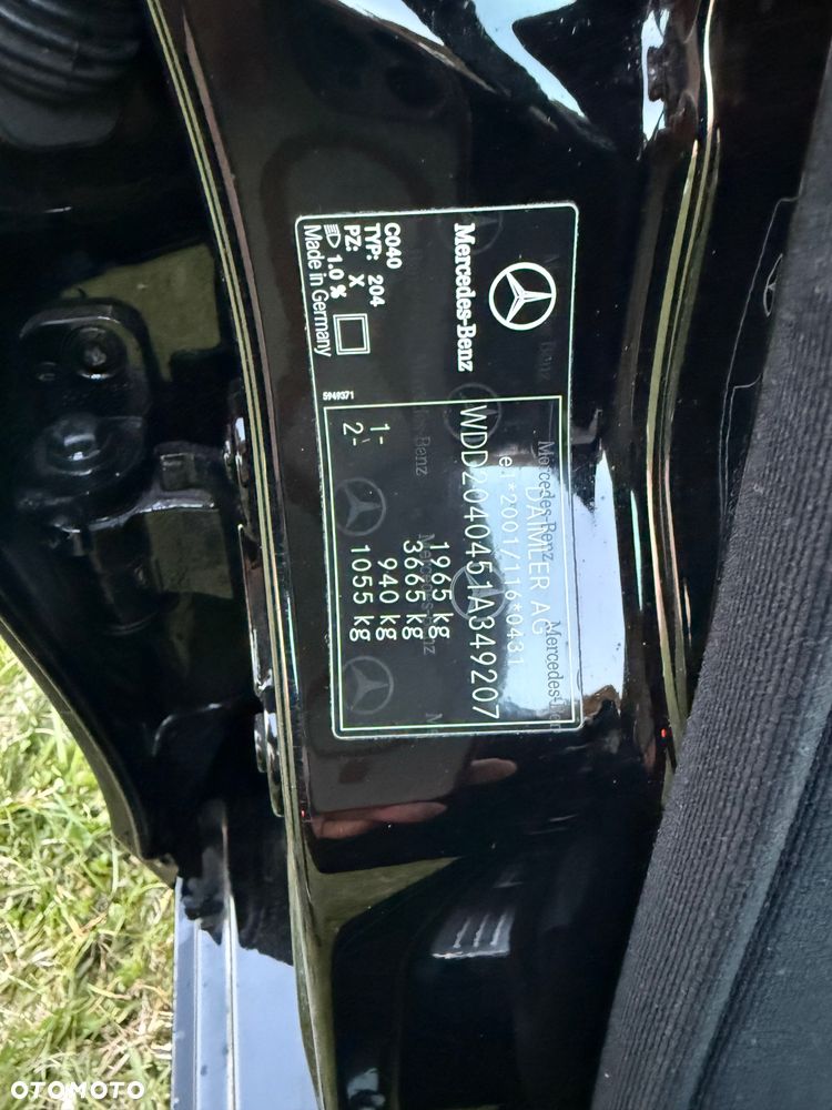 Mercedes-Benz Klasa C 180 Kompressor BlueEFFICIENCY Avantgarde - 16