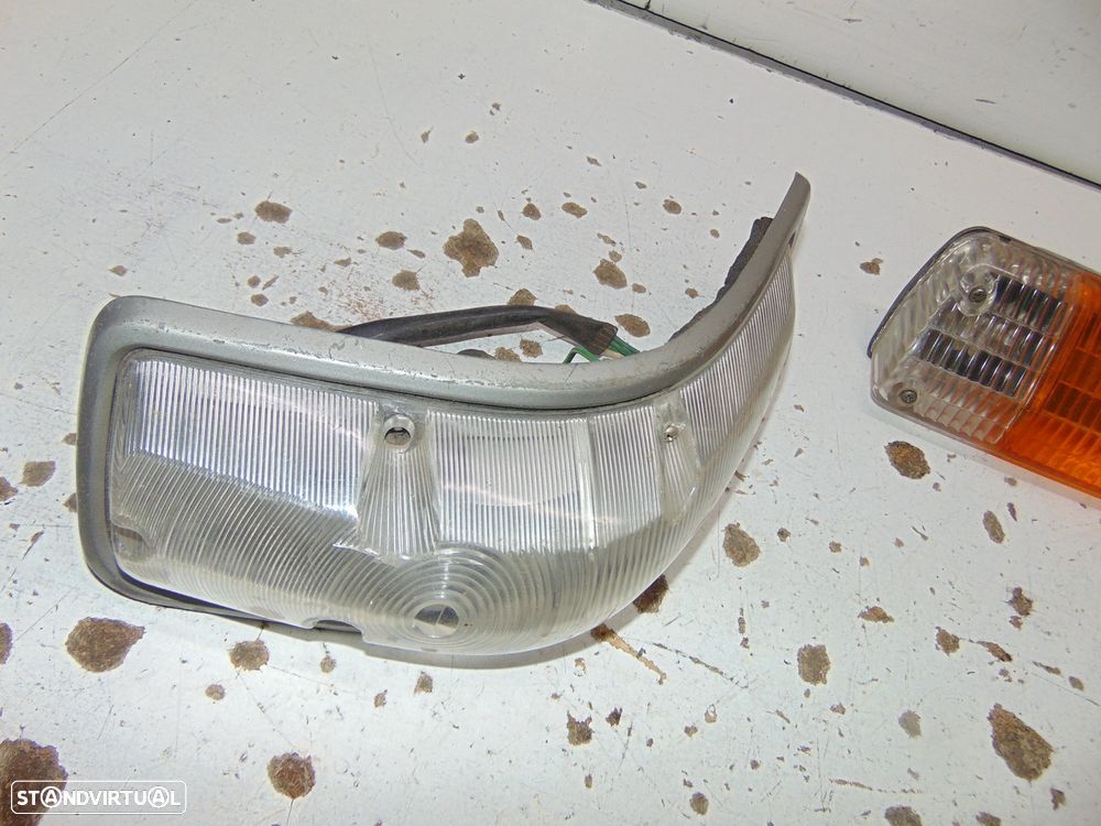 Antigos farolins e vidros de farolim - 13