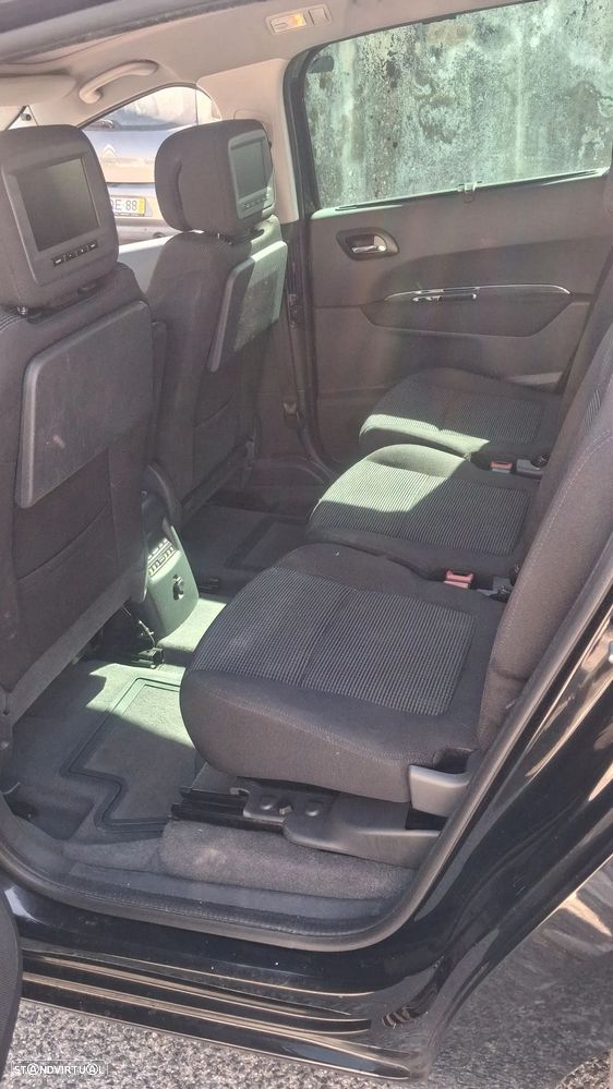 Peugeot 5008 1.6 E-HDi Tech-Motion CMP6 - 8