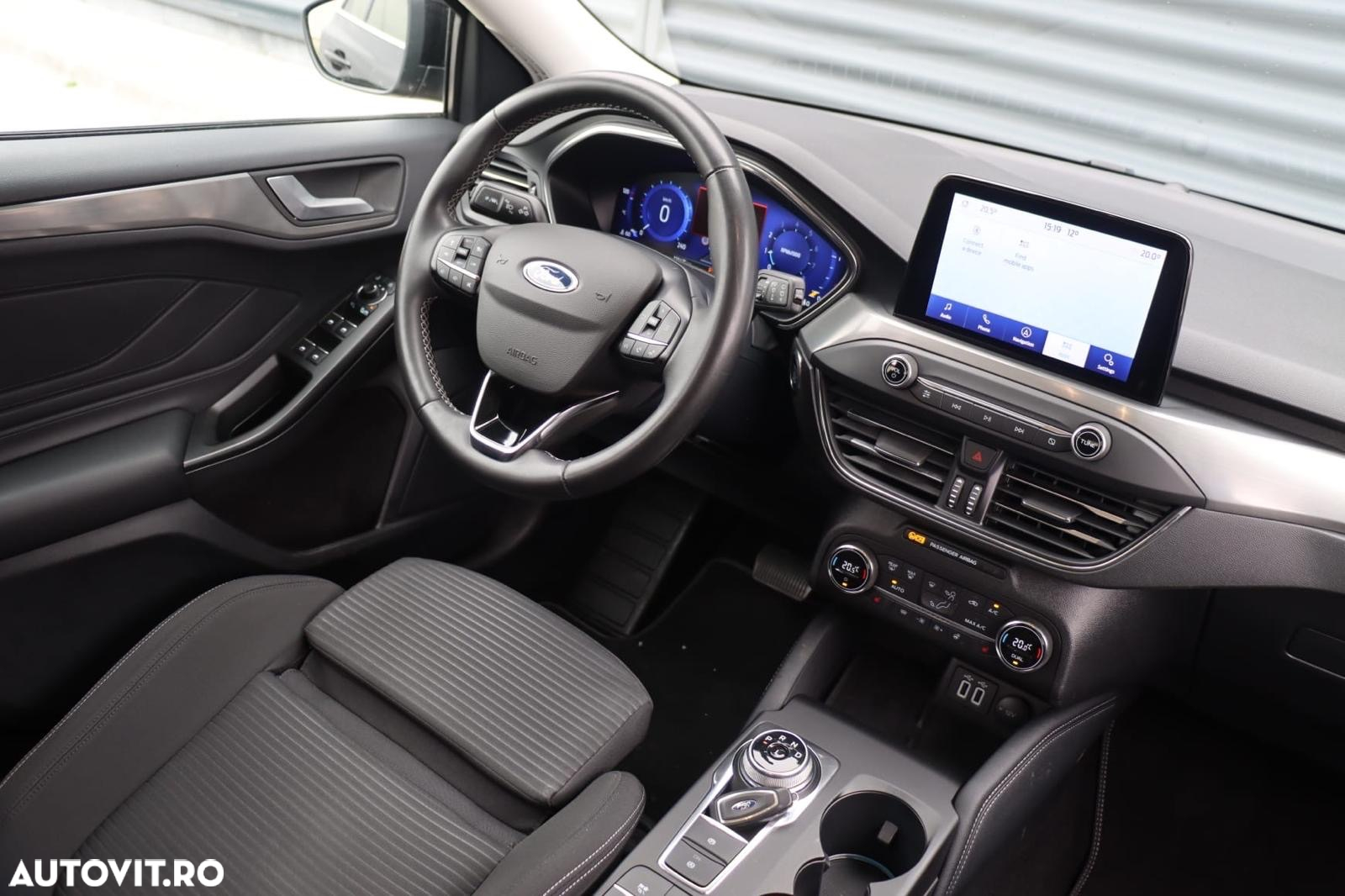 Ford Focus 1.0 EcoBoost Titanium Business - 18