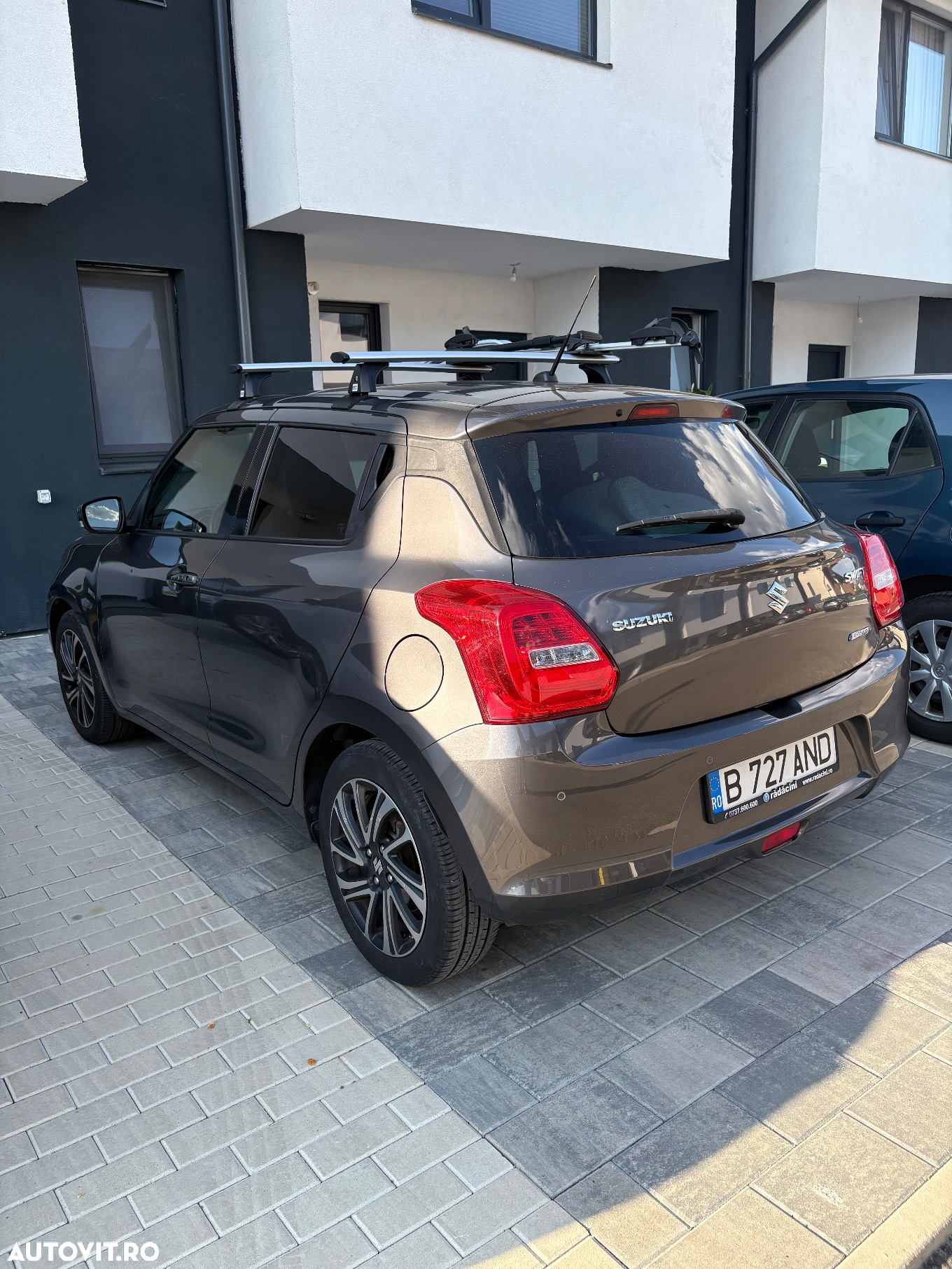 Suzuki Swift 1.2 Dualjet 12V MHEV Spirit - 4