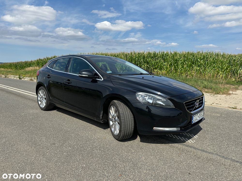 Volvo V40 D2 - 3