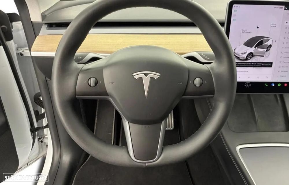 Tesla Model Y RWD - 9