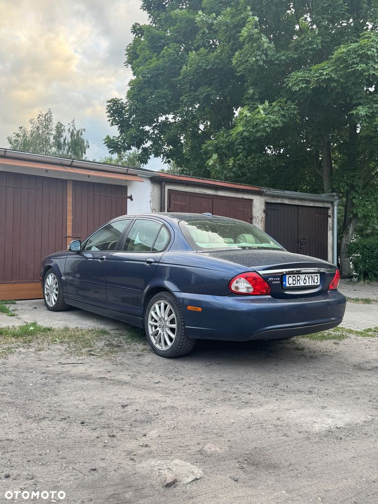 Jaguar X-Type - 5