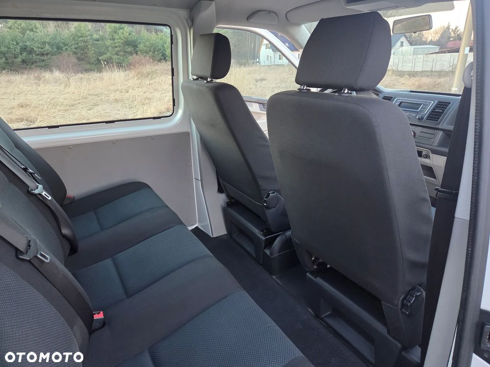 Volkswagen Transporter - 23