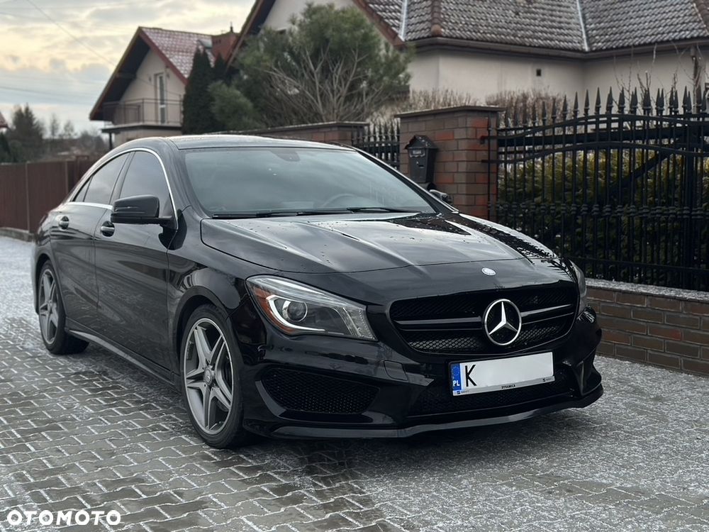 Mercedes-Benz CLA 250 7G-DCT AMG Line - 2
