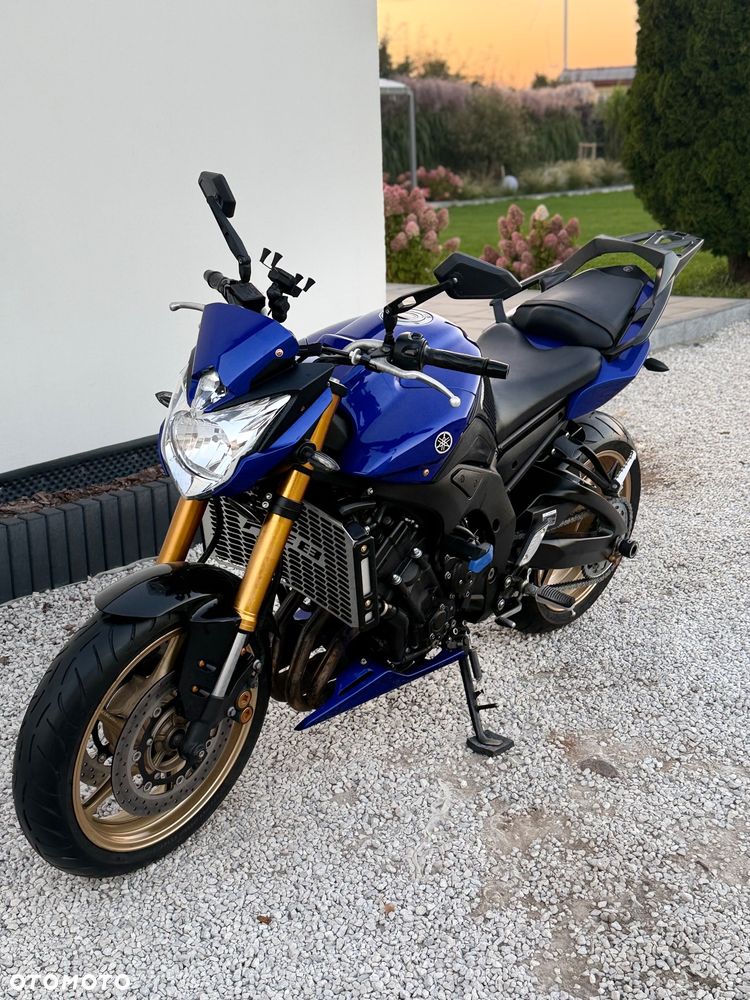 Yamaha FZ8 - 9