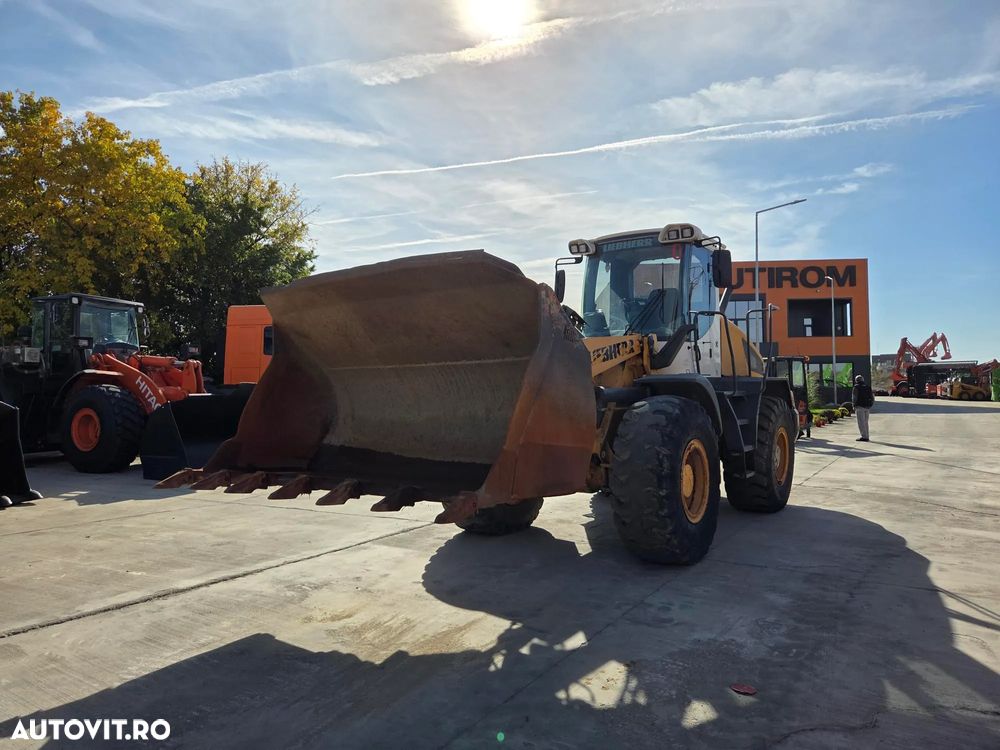 Liebherr 542, Cupa 3mc, 2012, 10.738h, Anv 20,5R25-50% ok, Masa operationala 16t, Aer conditionat, transmisie hidrostatica, STARE BUNA-PROMOTIE 34900 EUR+Tva - 30