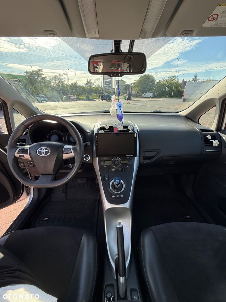 Toyota Auris 1.8 HSD Sol - 7