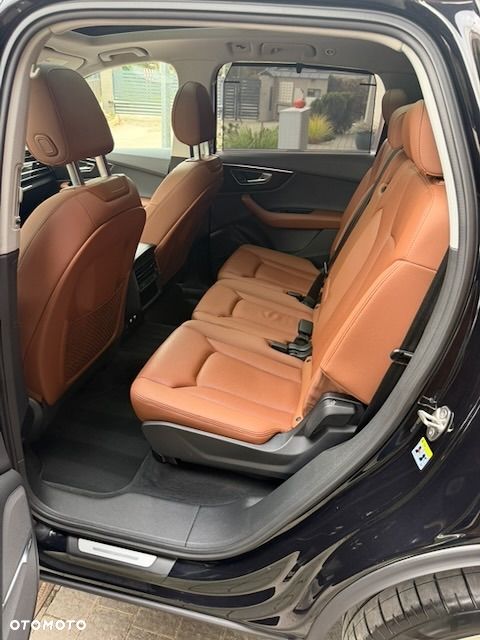 Audi Q7 55 TFSI quattro tiptronic - 9