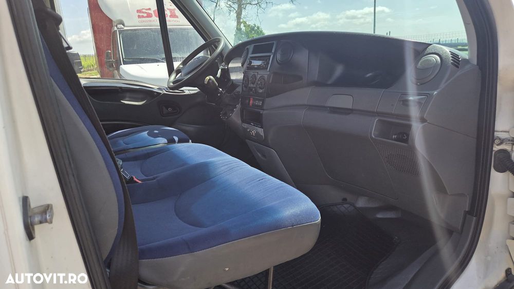 Iveco 35C12 cu platforma si obloane 4.8m - 7