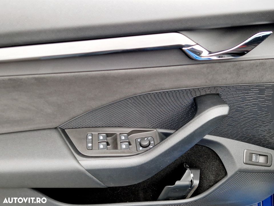 Skoda Octavia 2.0 TSI DSG RS - 13