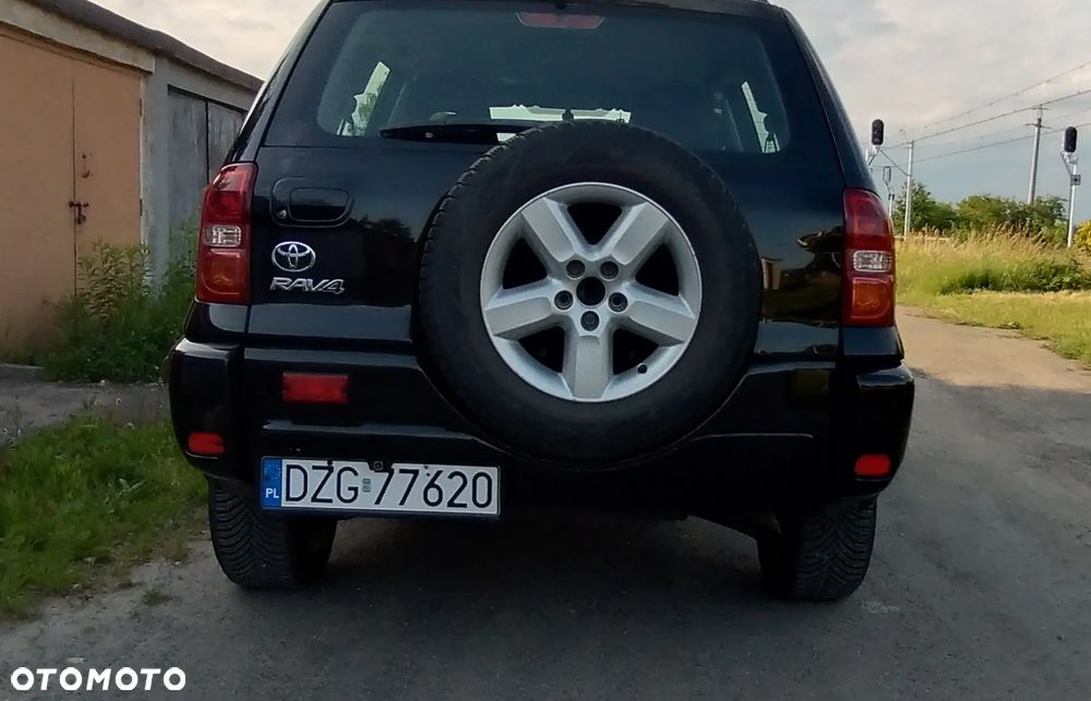 Toyota RAV4 2.0 VVT-i 4x4 - 7