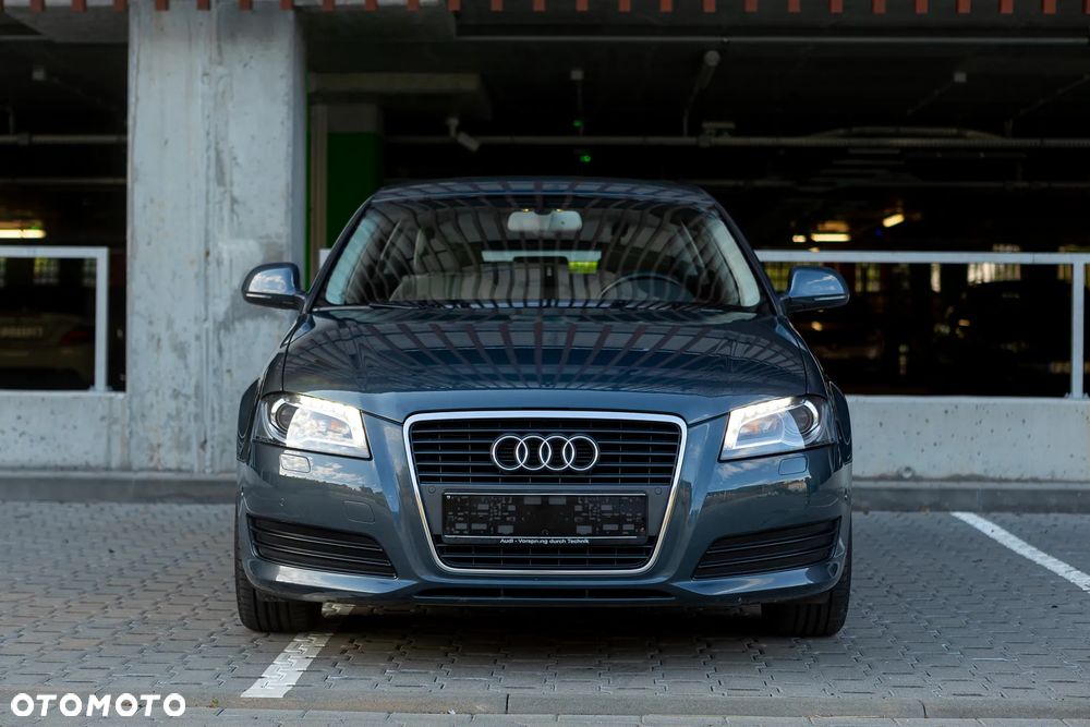 Audi A3 Sportback - 4