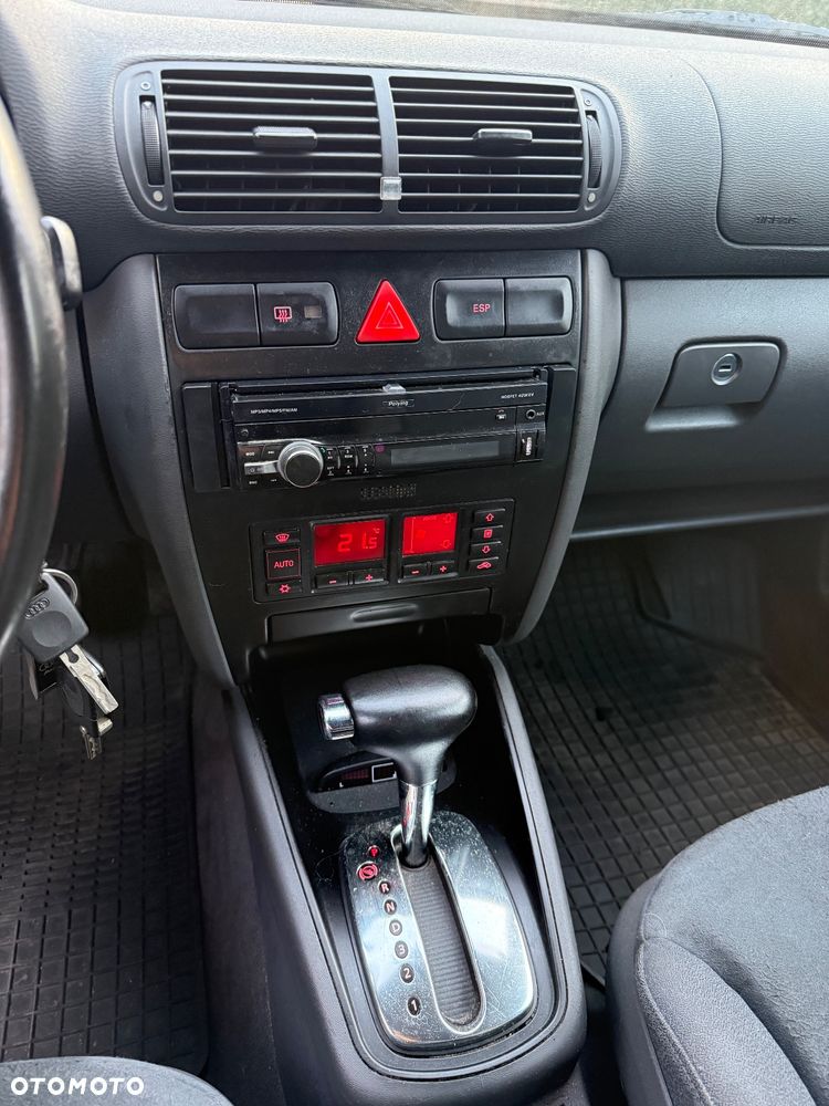 Audi A3 Sportback - 13