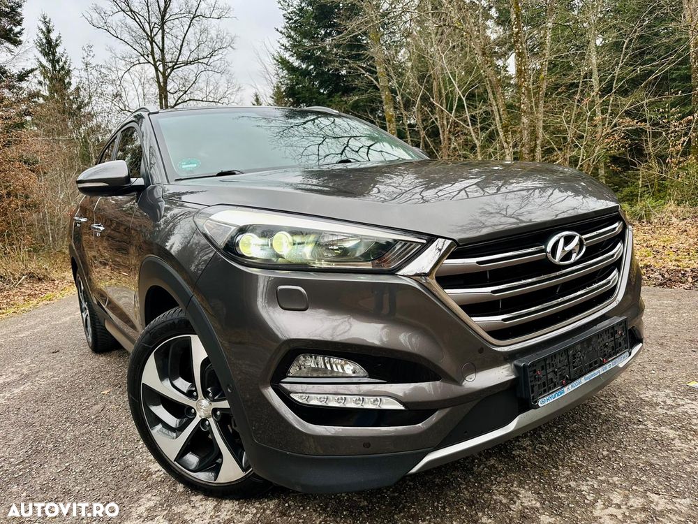 Hyundai Tucson 2.0 CRDI 4WD Automatik Style - 17