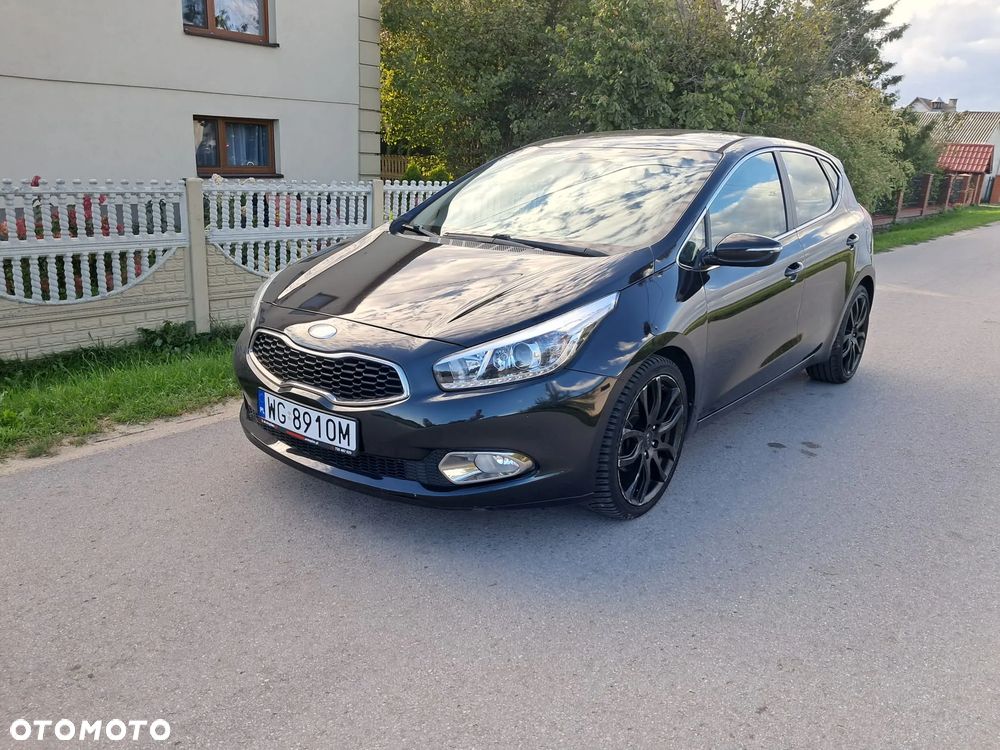 Kia Ceed 1.6 GDI Business Line - 1