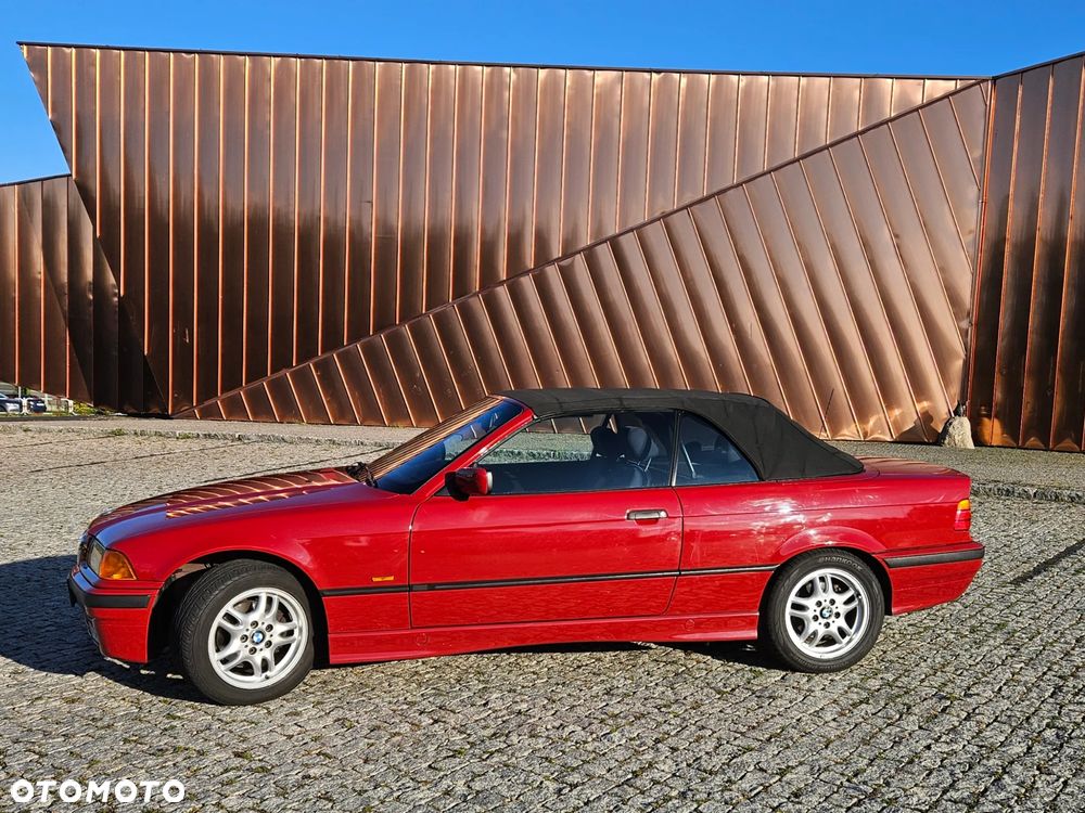 BMW Seria 3 318i - 7