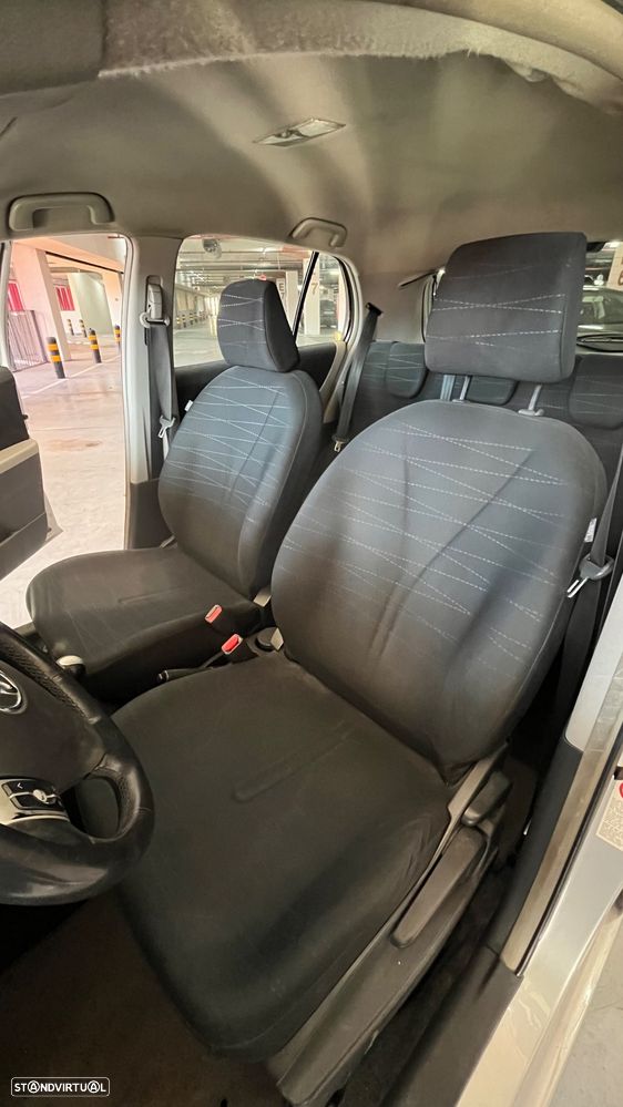 Toyota Yaris 1.0 VVT-i Sol+AC - 5