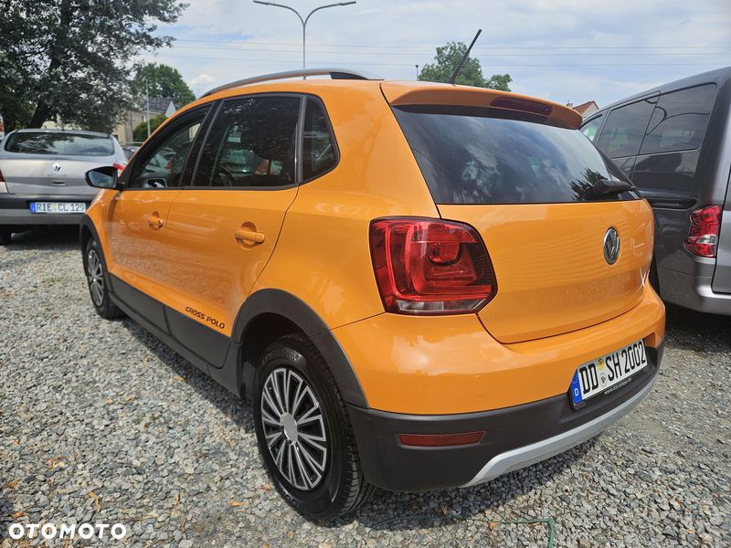 Volkswagen Polo Cross - 14