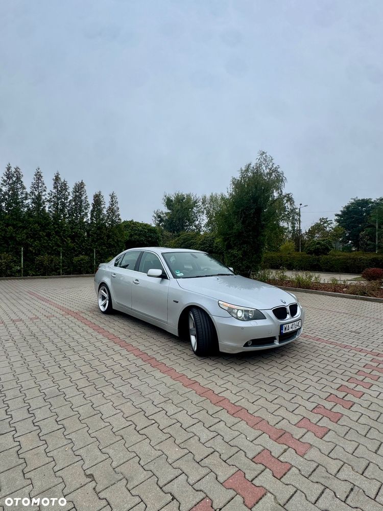 BMW Seria 5 525i - 6