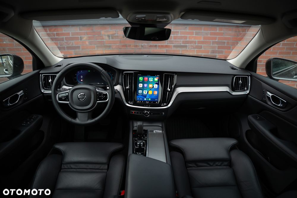 Volvo V60 Cross Country B4 D AWD Geartronic Pro - 4