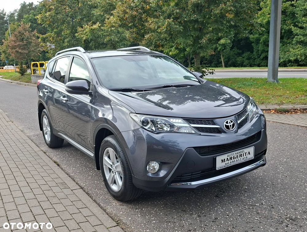 Toyota RAV4 - 6