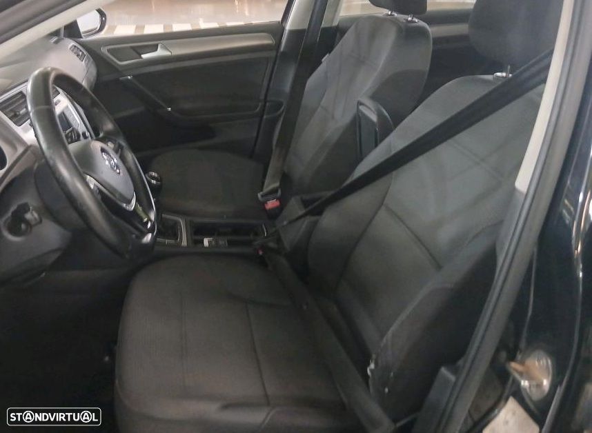 VW Golf Variant 1.6 TDi GPS Edition - 6
