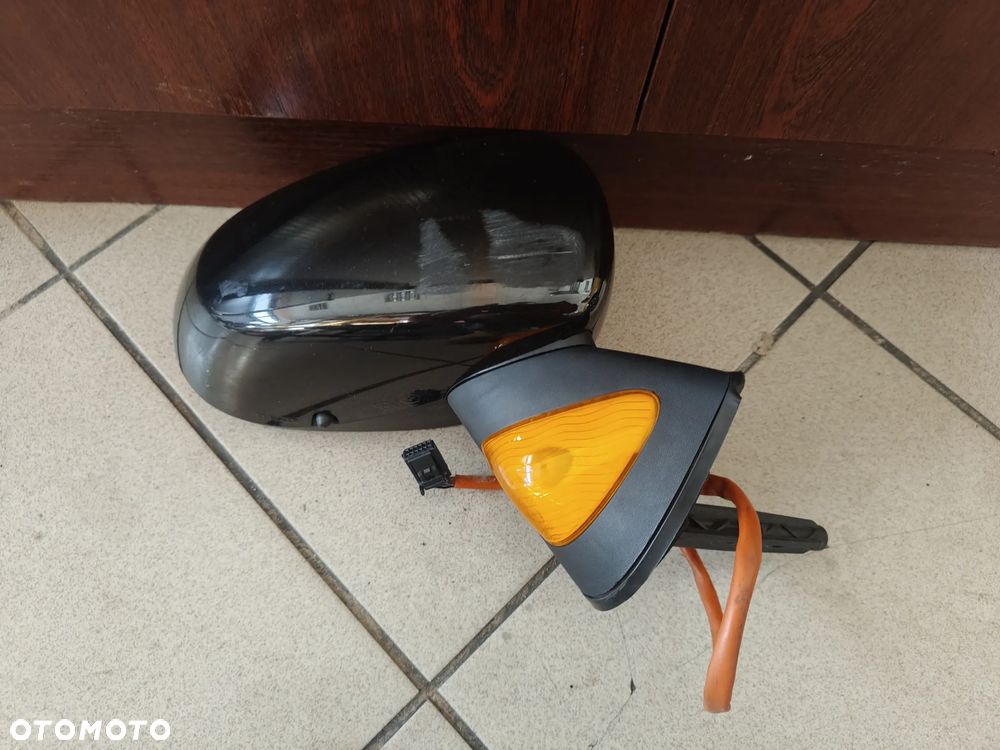 Renault Modus prawe lusterko Europa 8pin - 2