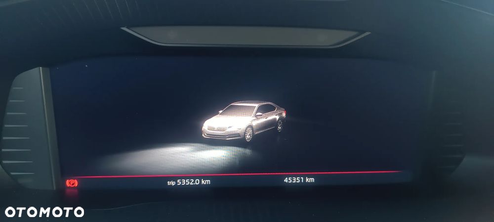 Skoda Superb 2.0 TSI Sportline DSG - 20