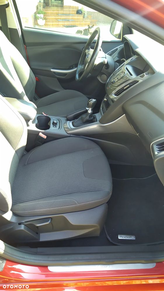 Ford Focus 2.0 TDCi Titanium - 16