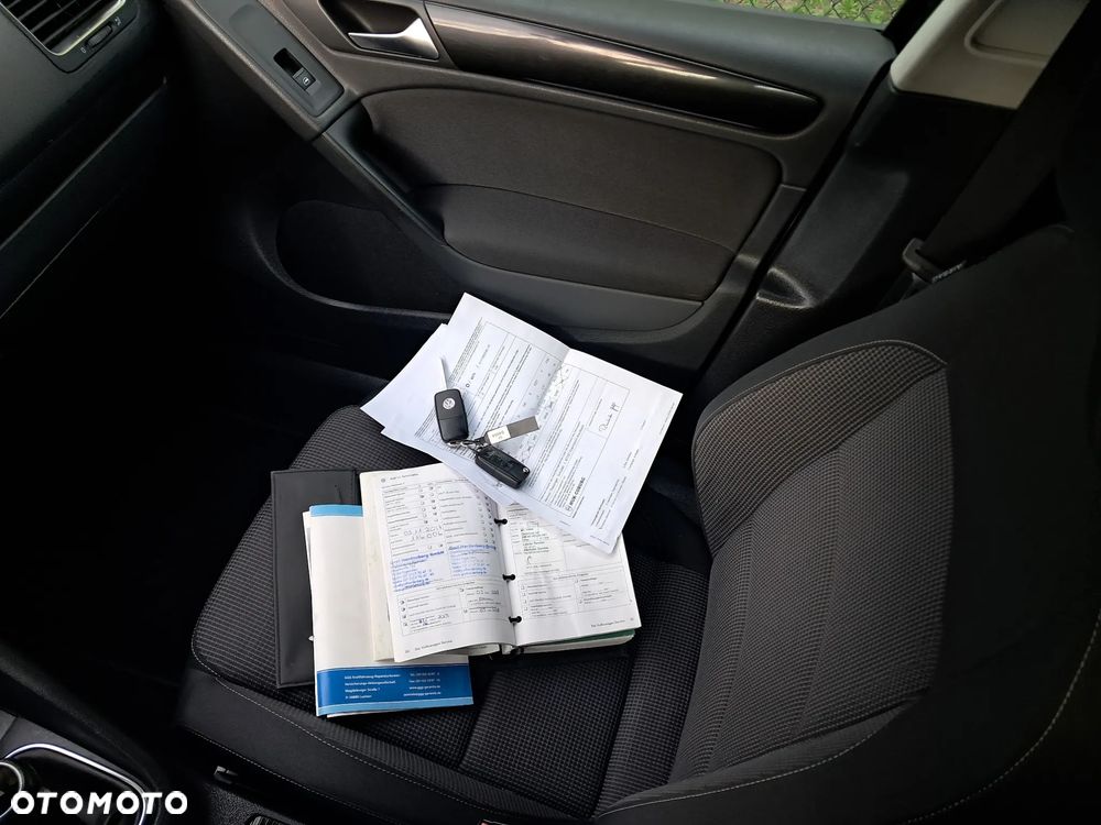 Volkswagen Golf 1.6 Tour - 11