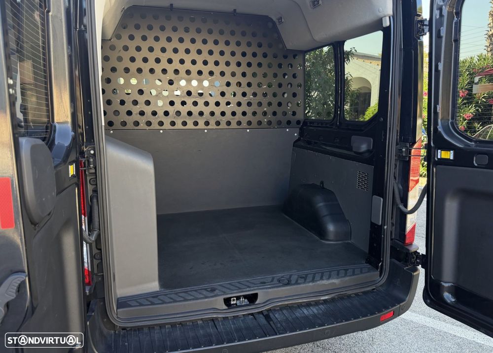 Ford Transit 310 L2 2.0 EcoBlue H2 Trend - 17