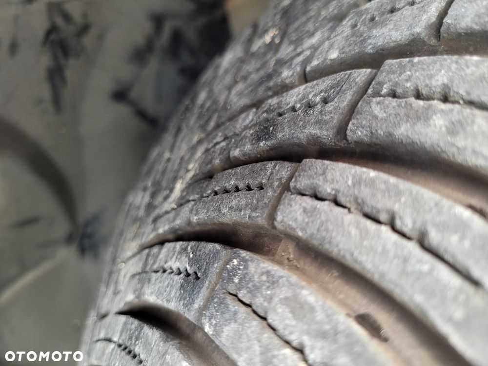 Ford Kuga 2.0 TDCi 4WD Titanium - 12