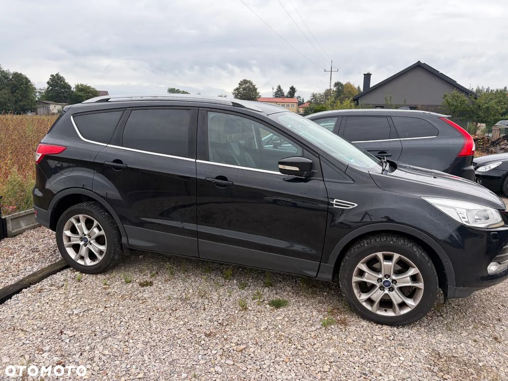 Ford Kuga 1.5 EcoBoost 2x4 Titanium - 5