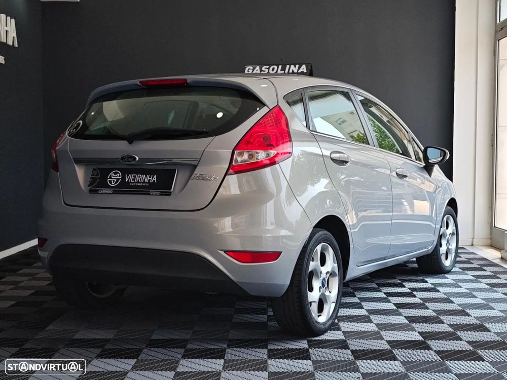 Ford Fiesta 1.25 Titanium - 16