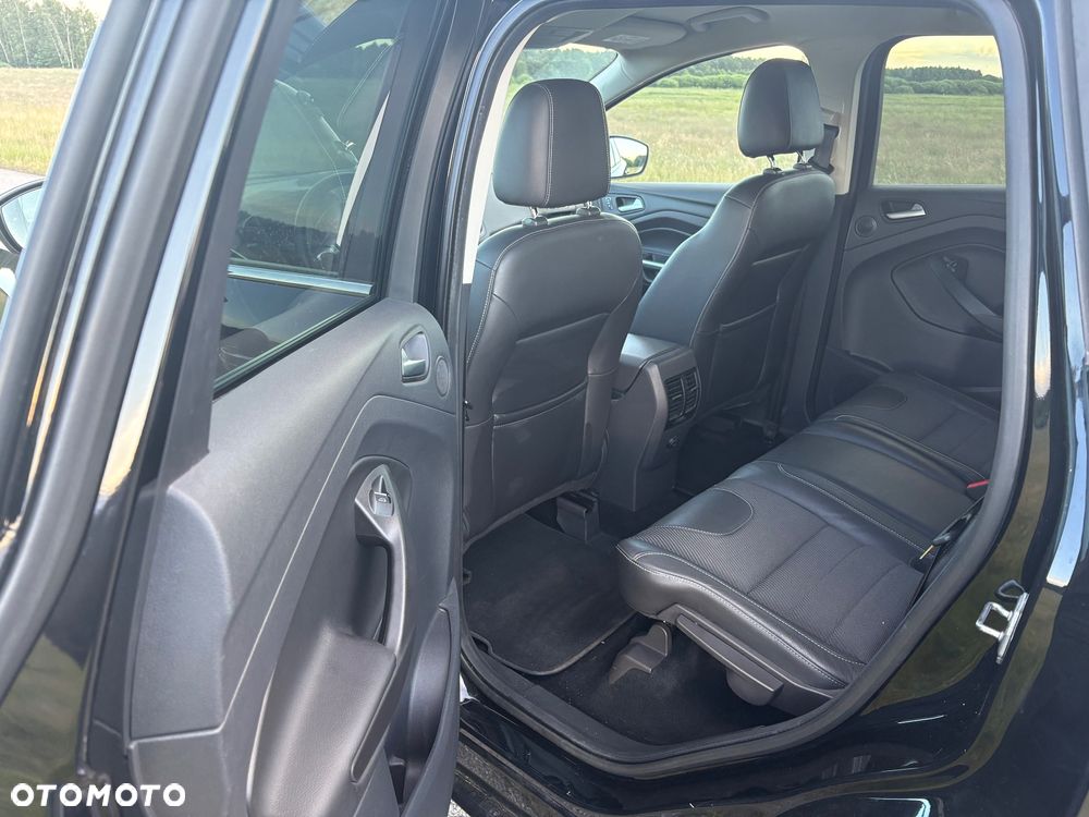 Ford Kuga 2.0 TDCi 4WD Titanium Plus - 22