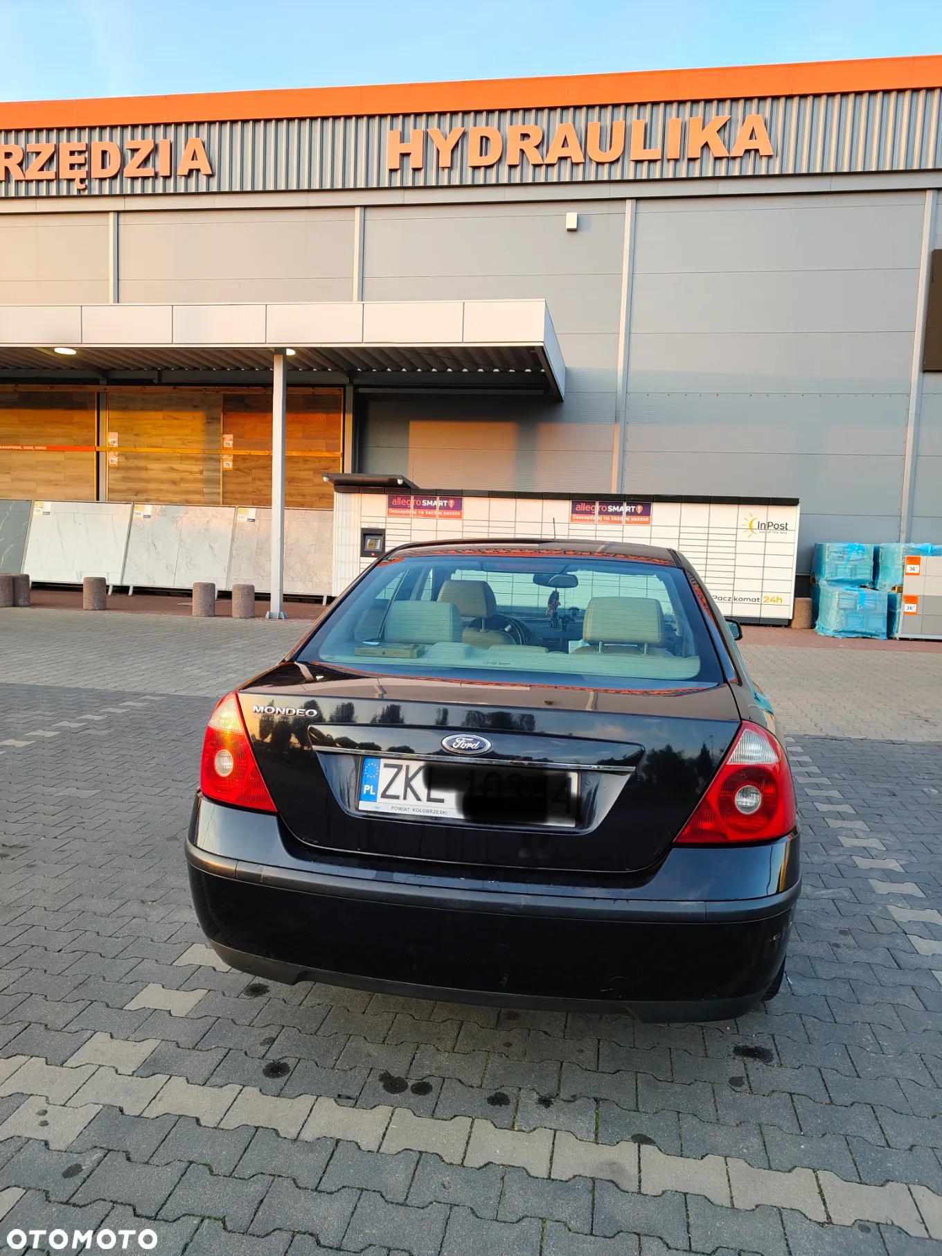 Ford Mondeo 3.0 V6 Ghia - 6