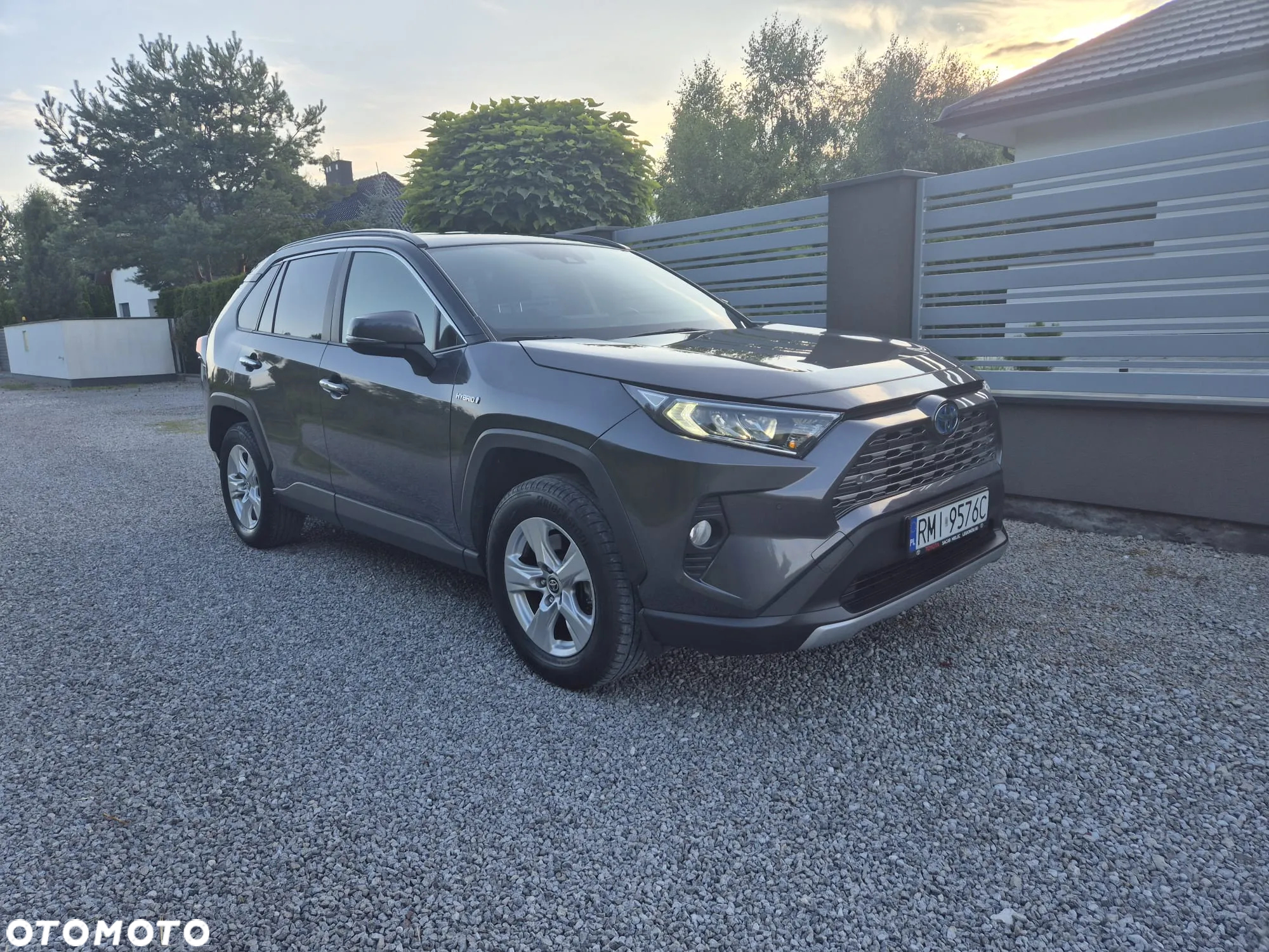 Toyota RAV4 2.5 Hybrid Comfort 4x2 - 13