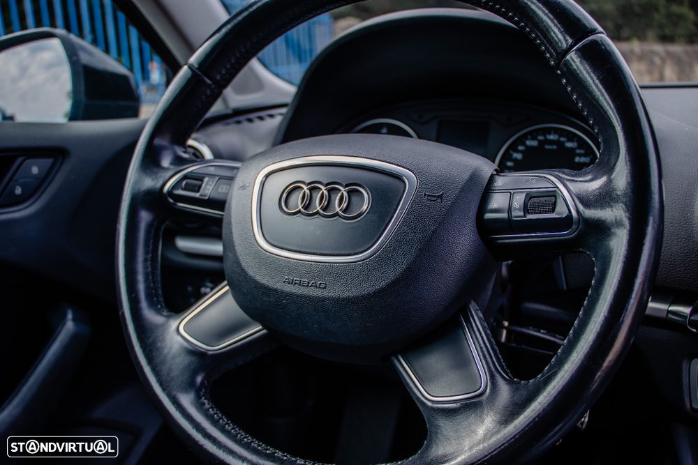 Audi A3 Sportback - 16