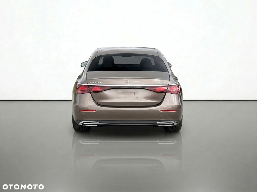 Mercedes-Benz Klasa E - 7