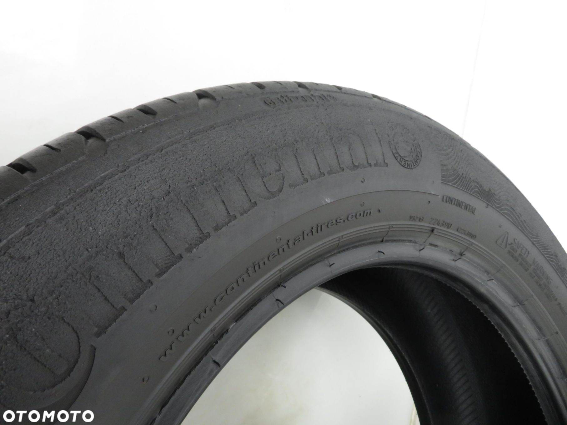 2x 205/60R16 OPONY LETNIE Continental ContiPremiumContact 5 92V SSR RSC - 2