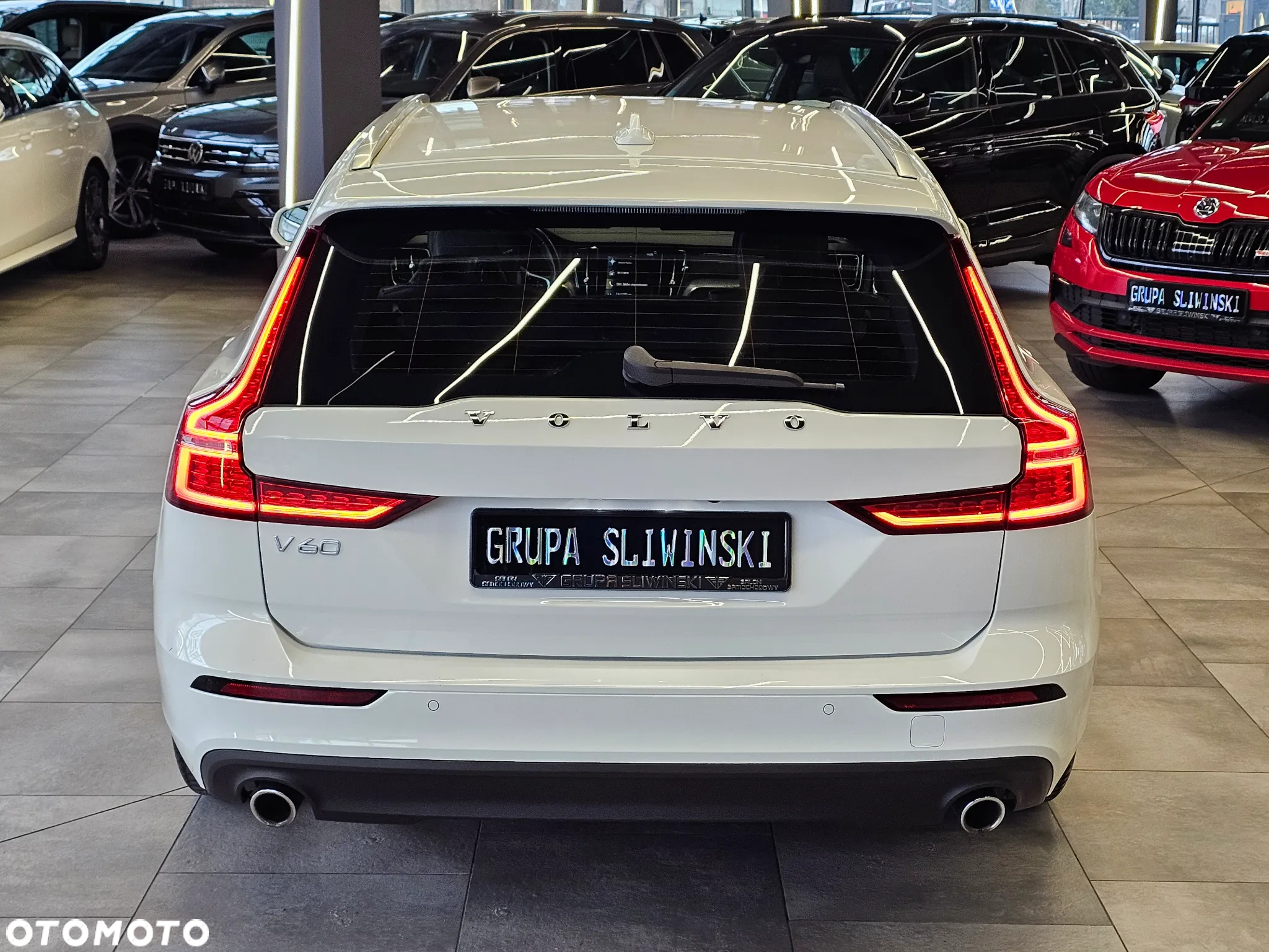 Volvo V60 D4 AWD Momentum - 7
