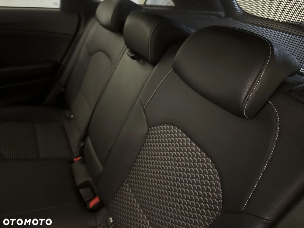 Kia Ceed 1.5 T-GDI L - 19