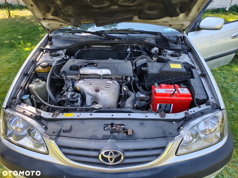 Toyota Avensis 2.0 VVT-i Sol - 19
