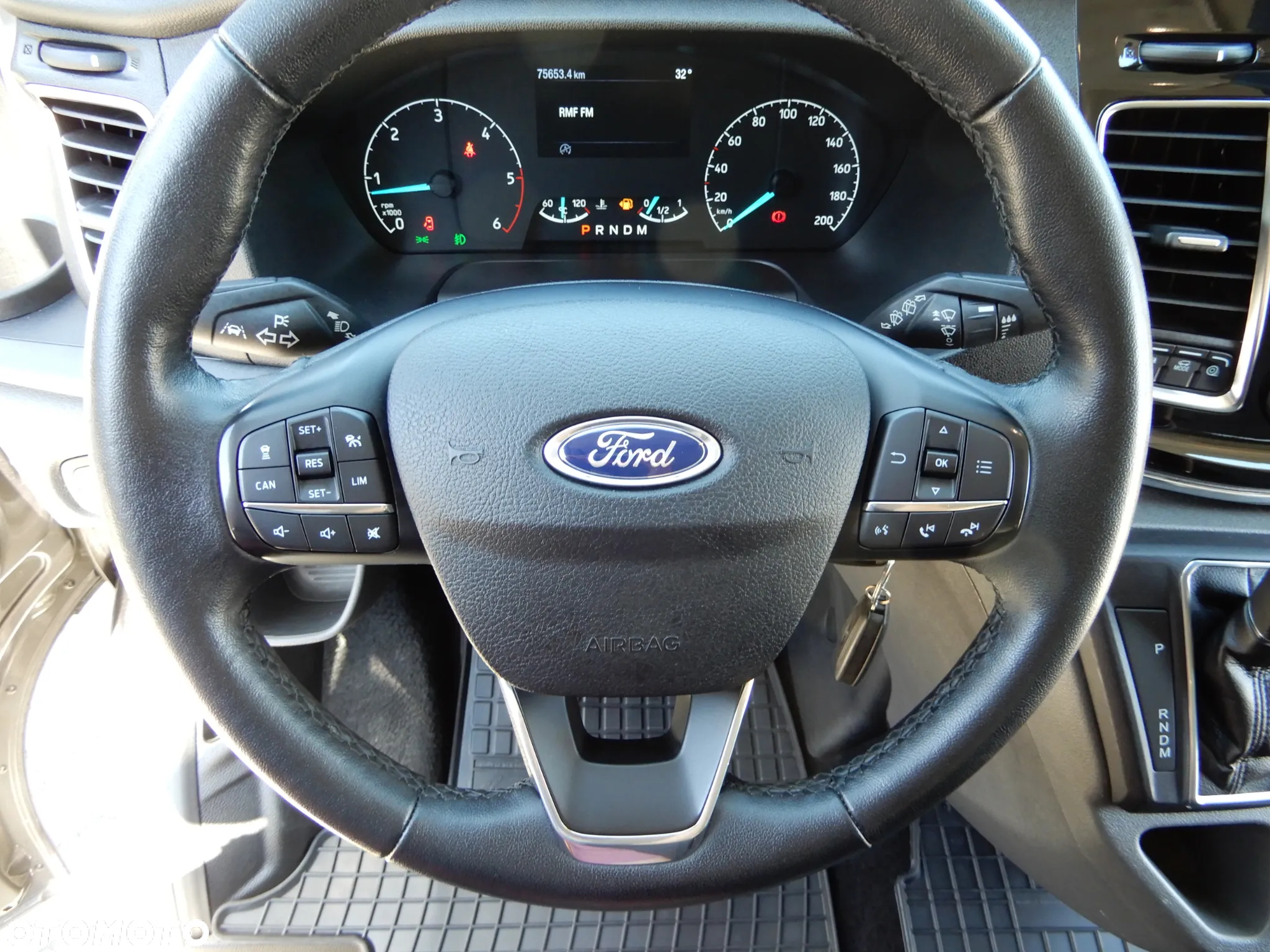 Ford Tourneo Custom 2.0 EcoBlue L2 Titanium SelectShift - 34